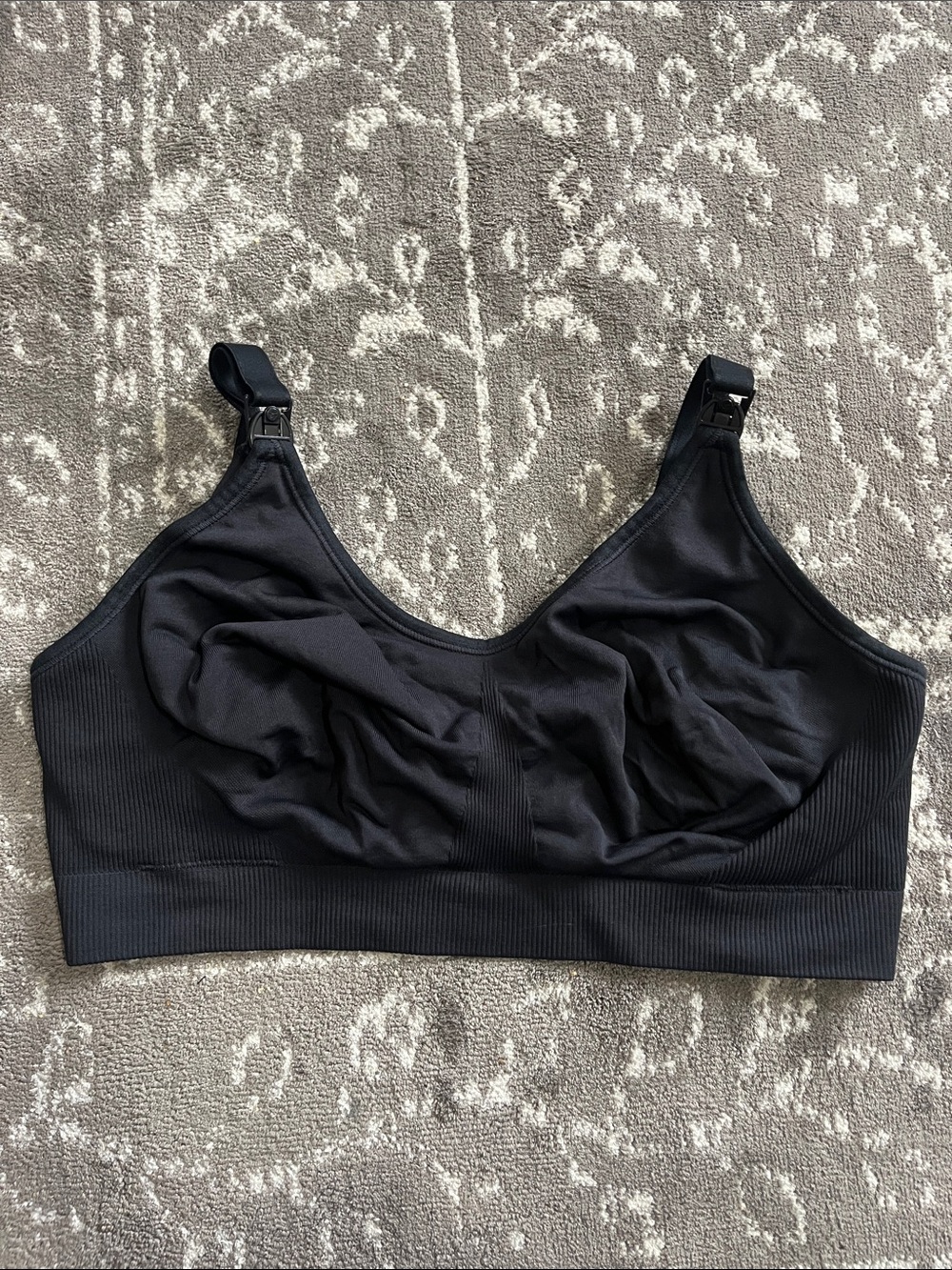 Medela Black Seamless Nursing Bra with Clip-Down Straps
